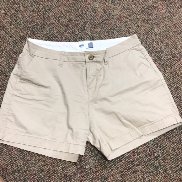 Old Navy Khaki Shorts - Picture 1 of 1